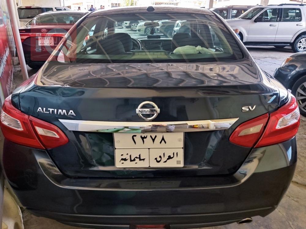 Nissan Altima